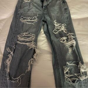 American eagle mom jeans!!